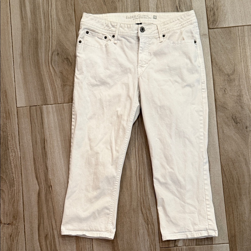 Faded Glory Women's Cropped White Jeans sz 12